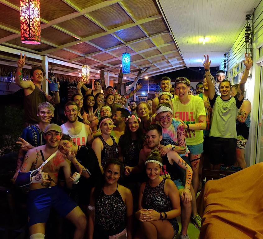 Smile Hostel Koh Phangan ภายนอก รูปภาพ